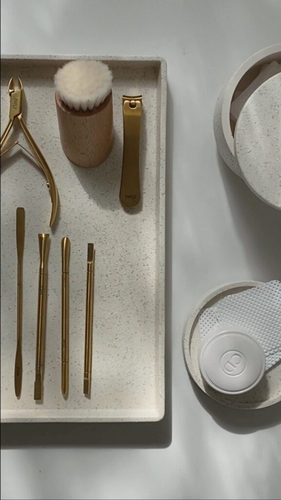Clean tools. Safe nails. Always standard 1 4bf70daf3593469799a3a4fa9f257acb